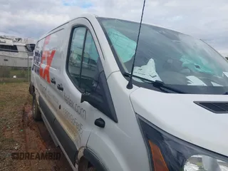 2018 Ford Transit Cargo with VIN 1FTYE2YM3JKA96638, listed as a IAAI auction lot 41319002 with Not Provided miles. Bid and sale history available at carsss.com. Image 6.