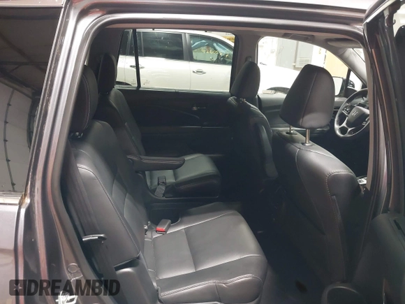 2019 Honda Pilot Touring 7-Passenger с VIN 5FNYF6H68KB082089, выставлен на аукционе IAAI как лот 42616148 с пробегом 69 913 миль миль и . История ставок и продаж доступна на DreamBid. Изображение 8.
