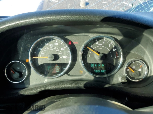 2018 Jeep Wrangler Unlimited Sport with VIN 1C4BJWDG7JL924709, listed as a Copart auction lot 42179335 with 78,918 mi miles and Salvage Title. Bid and sale history available at DreamBid. Image 9.