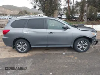 2018 Nissan Pathfinder SL with VIN 5N1DR2MN8JC647427, listed as a IAAI auction lot 41801427 with 148,741 mi miles. Bid and sale history available at carsss.com. Image 13.