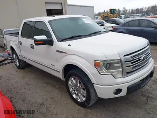 2013 Ford F-150 XL with VIN 1FTFW1CT1DFB27539, listed as a IAAI auction lot 41524711 with 210,664 mi miles. Bid and sale history available at carsss.com. Image 1.