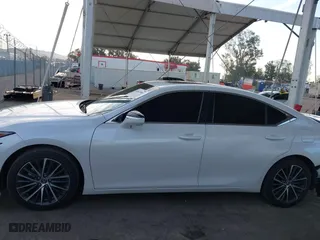 2023 Lexus ES with VIN 58ADZ1B10PU142827, listed as a IAAI auction lot 41841888 with 34,297 mi miles. Bid and sale history available at carsss.com. Image 15.
