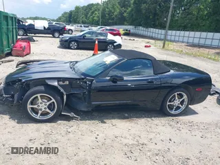 2002 Chevrolet Corvette with VIN 1G1YY32G725105771, listed as a IAAI auction lot 42693742 with 166,369 mi miles and . Bid and sale history available at DreamBid. Image 15.