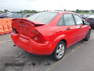 2004 Ford Focus ZTS with VIN 1FAFP38Z64W111171, listed as a IAAI auction lot 40367643 with 193,533 mi miles and . Bid and sale history available at carsss.com. Image 4.