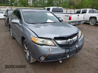 2013 Acura RDX with VIN 5J8TB3H31DL013840, listed as a IAAI auction lot 42027621 with 135,201 mi miles and . Bid and sale history available at carsss.com. Image 6.
