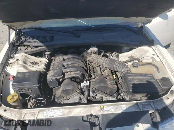 2008 Chrysler 300 LX with VIN 2C3KA43R58H223170, listed as a Copart auction lot 73572364 with 80,725 mi miles and Salvage Title. Bid and sale history available at carsss.com. Image 11.