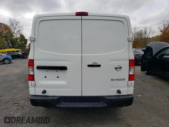 2020 Nissan NV Cargo SV z VIN 1N6BF0KM5LN806590, wystawiony jako Copart lot #78617184 z przebiegiem 147 620 mil mil oraz Szkoda całkowita • Salvage title. Historia ofert i sprzedaży dostępna na DreamBid. Obrazek 6.