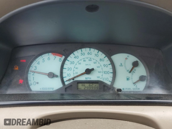 2004 Toyota Corolla CE with VIN 1NXBR32E54Z194835, listed as a Copart auction lot 52979495 with 299,999 mi miles and Clean Title. Bid and sale history available at DreamBid. Image 9.