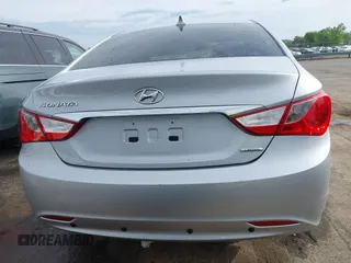 2011 Hyundai Sonata Limited z VIN 5NPEC4AC7BH079458, wystawiony jako IAAI lot #42083372 z przebiegiem 105 683 mil mil oraz . Historia ofert i sprzedaży dostępna na DreamBid. Obrazek 16.