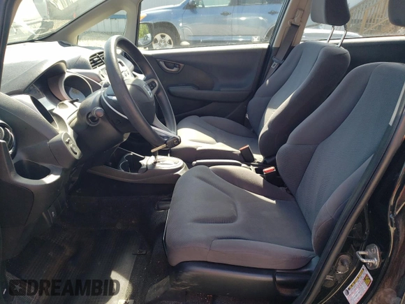 2013 Honda Fit с VIN JHMGE8H3XDC034270, выставлен на аукционе Copart как лот 57486305 с пробегом 92 093 миль миль и Списание • Salvage title. История ставок и продаж доступна на DreamBid. Изображение 7.