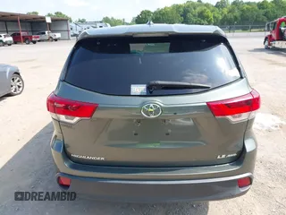 2017 Toyota Highlander LE with VIN 5TDBZRFH0HS442172, listed as a IAAI auction lot 42436089 with 95,437 mi miles and . Bid and sale history available at DreamBid. Image 16.