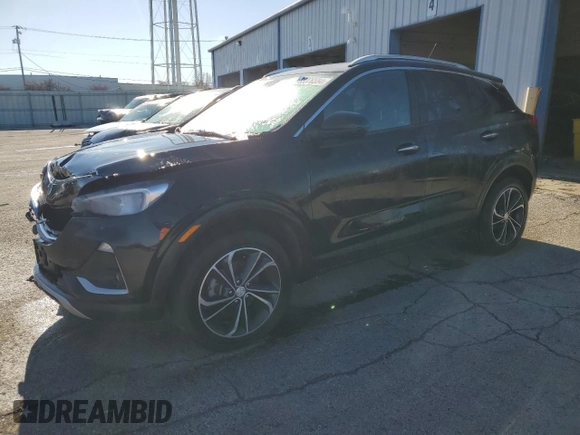 2021 Buick Encore GX Select с VIN KL4MMESL2MB161299, выставлен на аукционе Copart как лот 83376554 с пробегом 108 000 миль миль и Списание • Salvage title. История ставок и продаж доступна на DreamBid. Изображение 1.