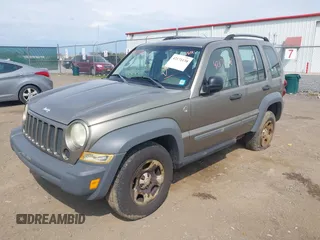 2005 Jeep Liberty Sport with VIN 1J4GL48K35W504401, listed as a IAAI auction lot 42171138 with 148,630 mi miles. Bid and sale history available at carsss.com. Image 2.
