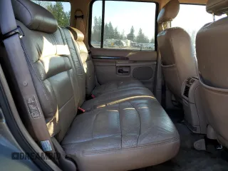 1999 Ford Explorer XLT с VIN 1FMZU35P8XZB08502, выставлен на аукционе Copart как лот 89390625 с пробегом 226 261 миль миль и Списание • Salvage title. История ставок и продаж доступна на DreamBid. Изображение 12.