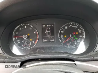 2013 Volkswagen Passat SE z VIN 1VWBH7A34DC028906, wystawiony jako Copart lot #58210265 z przebiegiem 294 953 mil mil oraz Szkoda całkowita • Salvage title. Historia ofert i sprzedaży dostępna na DreamBid. Obrazek 9.