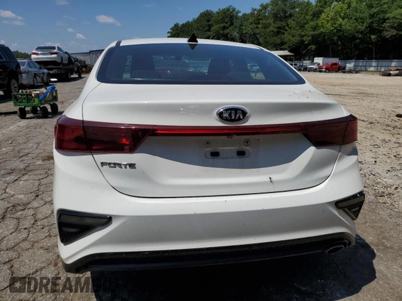 2021 Kia Forte LXS with VIN 3KPF24AD4ME349205, listed as a Copart auction lot 64805393 with 46,773 mi miles and Salvage Title. Bid and sale history available at DreamBid. Image 6.