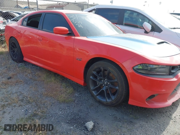 2020 Dodge Charger Scat Pack z VIN 2C3CDXGJ1LH221572, wystawiony jako IAAI lot #41286078 z przebiegiem 67 514 mil mil oraz . Historia ofert i sprzedaży dostępna na DreamBid. Obrazek 1.