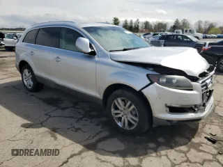 2008 Audi Q7 Premium with VIN WA1BY74L28D027861, listed as a Copart auction lot 51794535 with 181,037 mi miles and Salvage title. Bid and sale history available at DreamBid. Image 4.