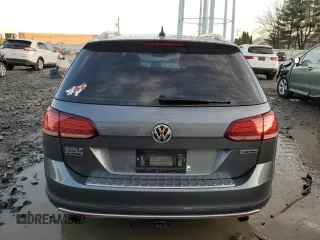 2019 Volkswagen Golf S z VIN 3VWH17AU4KM520001, wystawiony jako Copart lot #81141064 z przebiegiem 64 189 mil mil oraz Szkoda całkowita • Salvage title. Historia ofert i sprzedaży dostępna na DreamBid. Obrazek 6.