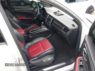 2016 Porsche Macan S with VIN WP1AB2A52GLB51109, listed as a IAAI auction lot 41782517 with 96,218 mi miles and . Bid and sale history available at DreamBid. Image 5.
