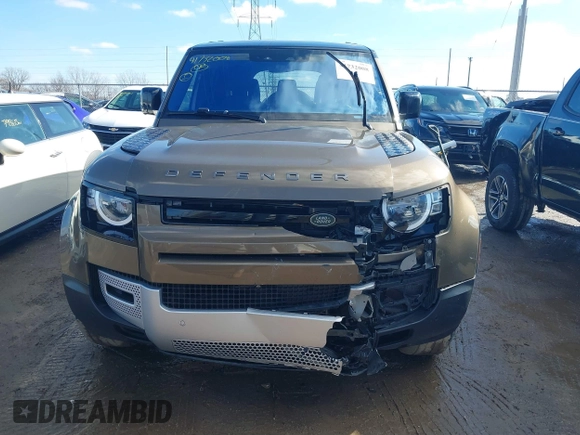 2021 Land Rover Defender S with VIN SALEJERX5M2041372, listed as a IAAI auction lot 41732008 with 62,233 mi miles and . Bid and sale history available at DreamBid. Image 12.
