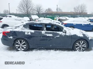 2017 Nissan Maxima SV with VIN 1N4AA6AP5HC418537, listed as a IAAI auction lot 41260140 with 56,140 mi miles. Bid and sale history available at carsss.com. Image 6.