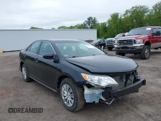 2012 Toyota Camry L z VIN 4T1BF1FK0CU203419, wystawiony jako IAAI lot #42267352 z przebiegiem 73 969 mil mil oraz . Historia ofert i sprzedaży dostępna na DreamBid. Obrazek 1.