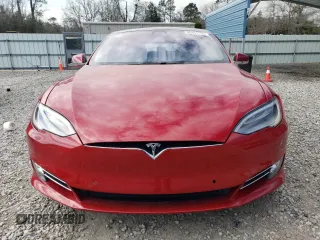 2020 Tesla Model S Long Range with VIN 5YJSA1E26LF353676, listed as a Copart auction lot 46467155 with 57,189 mi miles and Salvage Title. Bid and sale history available at carsss.com. Image 5.