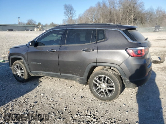 2020 Jeep Compass Altitude z VIN 3C4NJDBB6LT125469, wystawiony jako Copart lot #88016245 z przebiegiem 52 347 mil mil oraz Szkoda całkowita • Salvage title. Historia ofert i sprzedaży dostępna na DreamBid. Obrazek 2.