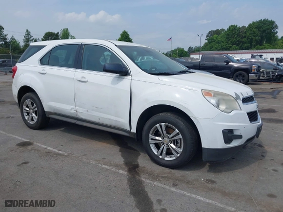 2014 Chevrolet Equinox LS with VIN 2GNALAEK4E6380042, listed as a IAAI auction lot 42102513 with 184,888 mi miles. Bid and sale history available at carsss.com. Image 1.