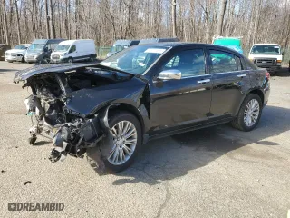 2011 Chrysler 200 Limited with VIN 1C3BC2FBXBN597382, listed as a Copart auction lot 52317455 with 124,609 mi miles and Salvage Title. Bid and sale history available at carsss.com. Image 1.