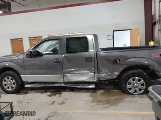 2014 Ford F-150 XL with VIN 1FTFW1EF4EKD96201, listed as a IAAI auction lot 41422301 with 153,739 mi miles. Bid and sale history available at carsss.com. Image 14.
