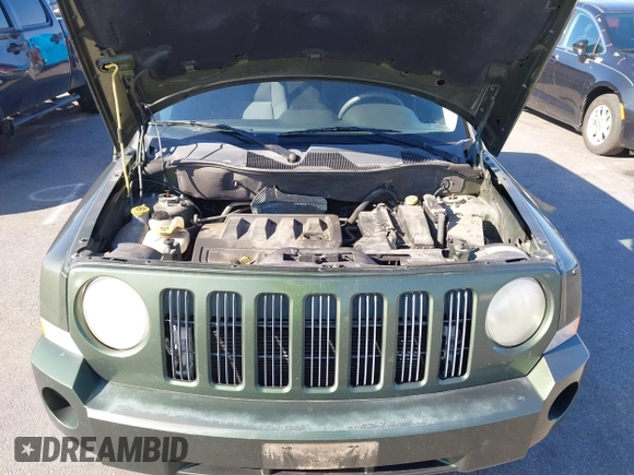 2009 Jeep Patriot Sport with VIN 1J4FT28B99D139661, listed as a IAAI auction lot 41644514 with 155,117 mi miles and . Bid and sale history available at DreamBid. Image 10.
