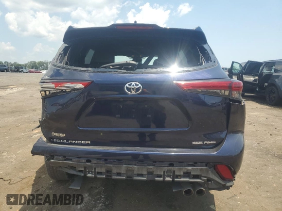 2021 Toyota Highlander XSE with VIN 5TDJZRBH1MS059191, listed as a Copart auction lot 61137125 with 44,747 mi miles and Salvage title. Bid and sale history available at DreamBid. Image 6.