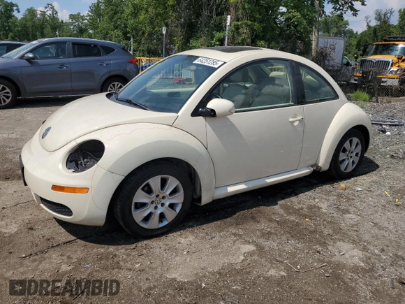 2009 Volkswagen Beetle S with VIN 3VWRW31C89M503329, listed as a Copart auction lot 64251285 with 168,900 mi miles and Salvage title. Bid and sale history available at DreamBid. Image 1.