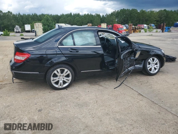 2008 Mercedes-Benz C 300 Sport z VIN WDDGF54X58R040265, wystawiony jako Copart lot #60092695 z przebiegiem 101 783 mil mil oraz Szkoda całkowita • Salvage title. Historia ofert i sprzedaży dostępna na DreamBid. Obrazek 3.