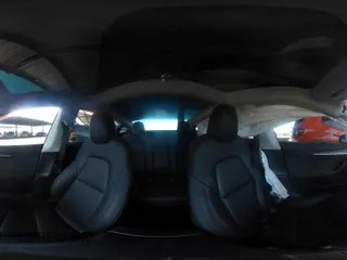 2023 Tesla Model 3 z VIN 5YJ3E1EA2PF557011, wystawiony jako IAAI lot #42347980 z przebiegiem 15 358 mil mil oraz . Historia ofert i sprzedaży dostępna na DreamBid. Obrazek 18.