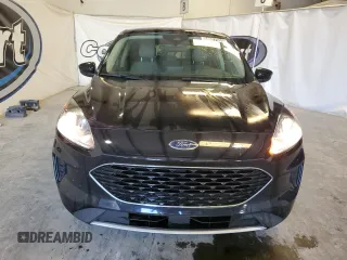 2020 Ford Escape SE z VIN 1FMCU9G66LUC30215, wystawiony jako Copart lot #54627555 z przebiegiem 63 701 mil mil oraz Czysty tytuł • Clean title. Historia ofert i sprzedaży dostępna na DreamBid. Obrazek 5.