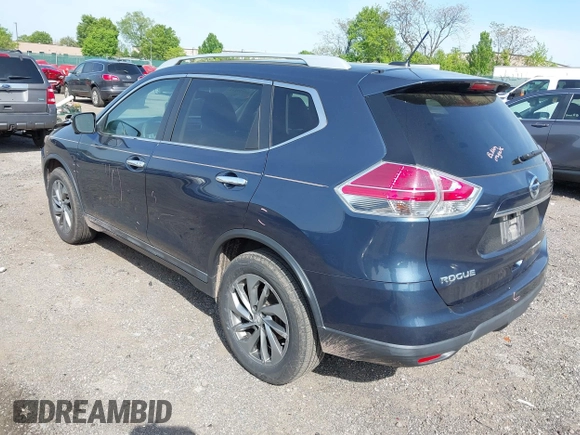 2015 Nissan Rogue SL z VIN 5N1AT2MVXFC797938, wystawiony jako IAAI lot #42129111 z przebiegiem 133 898 mil mil oraz . Historia ofert i sprzedaży dostępna na DreamBid. Obrazek 3.