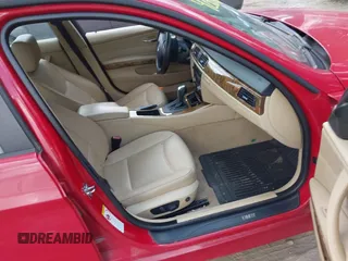 2007 BMW 3 Series 328xi with VIN WBAVC93547KX60002, listed as a IAAI auction lot 42671666 with 162,321 mi miles and . Bid and sale history available at DreamBid. Image 5.
