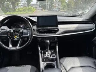 2022 Jeep Compass Latitude Lux with VIN 3C4NJDFB6NT164933, listed as a Copart auction lot 62031695 with 55,397 mi miles and Salvage title. Bid and sale history available at DreamBid. Image 9.