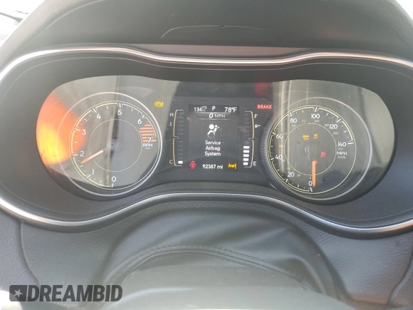 2021 Jeep Cherokee Altitude with VIN 1C4PJLLB4MD220993, listed as a Copart auction lot 53300585 with 92,387 mi miles and Salvage title. Bid and sale history available at DreamBid. Image 9.