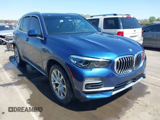 2021 BMW X5 sDrive40i with VIN 5UXCR4C03M9F14479, listed as a IAAI auction lot 41884878 with 1 mi miles. Bid and sale history available at carsss.com. Image 1.