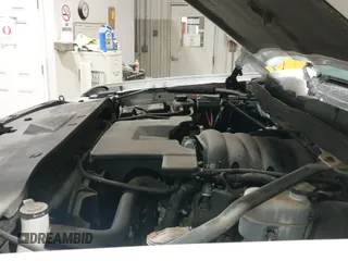 2014 Chevrolet Silverado 1500 LT with VIN 1GCUKREC4EF193227, listed as a IAAI auction lot 41323597 with 189,886 mi miles and . Bid and sale history available at DreamBid. Image 19.