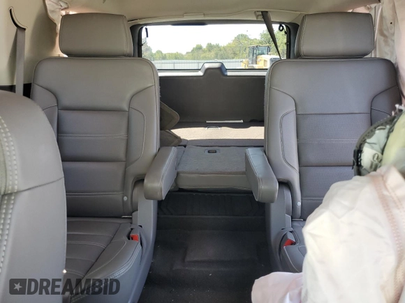 2015 GMC Yukon Denali with VIN 1GKS2CKJ3FR663324, listed as a Copart auction lot 70306614 with 154,234 mi miles and Salvage Title. Bid and sale history available at carsss.com. Image 10.