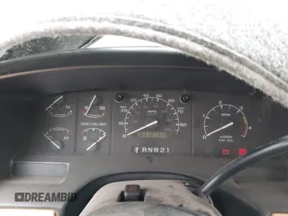1995 Ford F-350 z VIN 1FTJW35F7SEA36906, wystawiony jako IAAI lot #41925888 z przebiegiem 162 121 mil mil oraz . Historia ofert i sprzedaży dostępna na DreamBid. Obrazek 7.