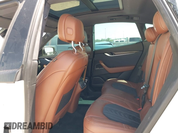 2019 Maserati Levante GranLusso z VIN ZN661XUL4KX319060, wystawiony jako IAAI lot #41823485 z przebiegiem 126 815 mil mil oraz . Historia ofert i sprzedaży dostępna na DreamBid. Obrazek 8.