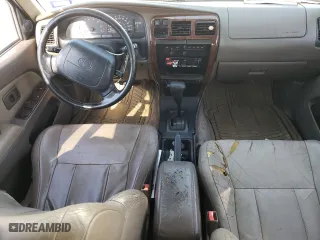 1997 Toyota 4Runner Limited with VIN JT3GN87R5V0044445, listed as a Copart auction lot 76047504 with 264,941 mi miles and Clean Title. Bid and sale history available at carsss.com. Image 8.