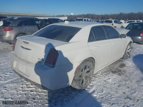 2021 Chrysler 300 with VIN 2C3CCABG7MH554758, listed as a IAAI auction lot 41330591 with NaN miles. Bid and sale history available at carsss.com. Image 4.