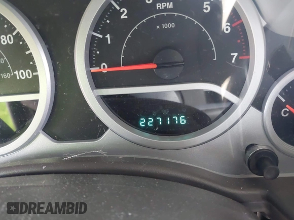 2008 Jeep Wrangler Unlimited Sahara with VIN 1J4GB59118L522013, listed as a IAAI auction lot 41644487 with 227,176 mi miles and . Bid and sale history available at DreamBid. Image 7.